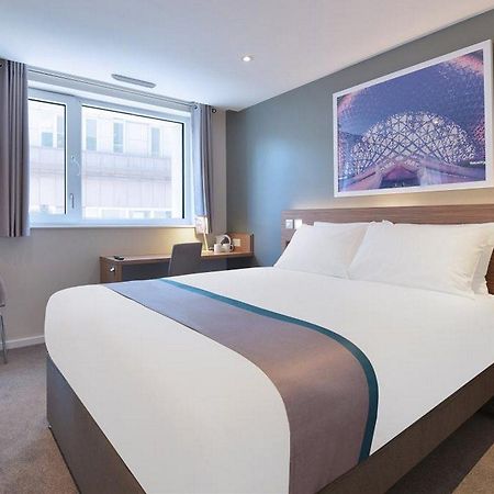 Travelodge London City ภายนอก รูปภาพ