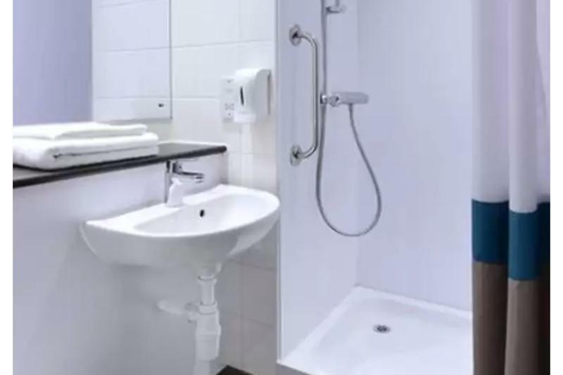 Travelodge London City ภายนอก รูปภาพ